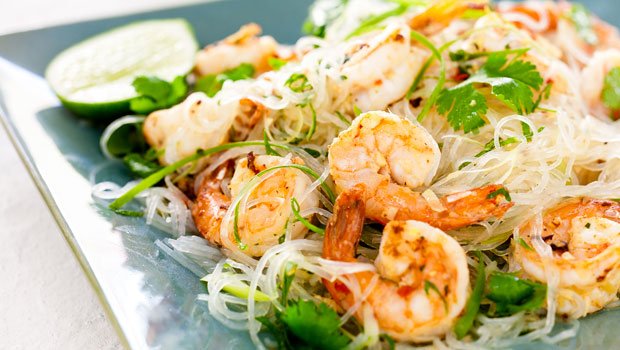 tiger-prawn-and-thai-noodle-salad_sheri-giblin