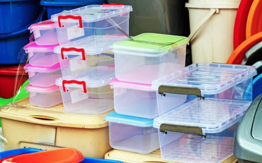 Smart Storage Ideas with Bulk Plastic Bins