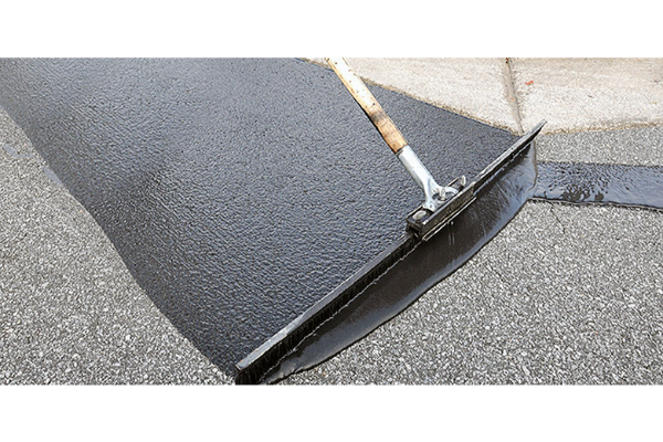 Sealcoating Asphalt